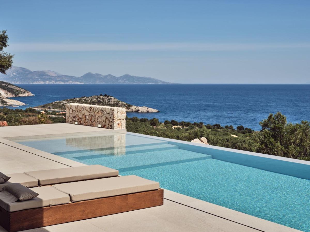 The Sall - Private Pool And Breathtaking Views, By Zantewize Villa