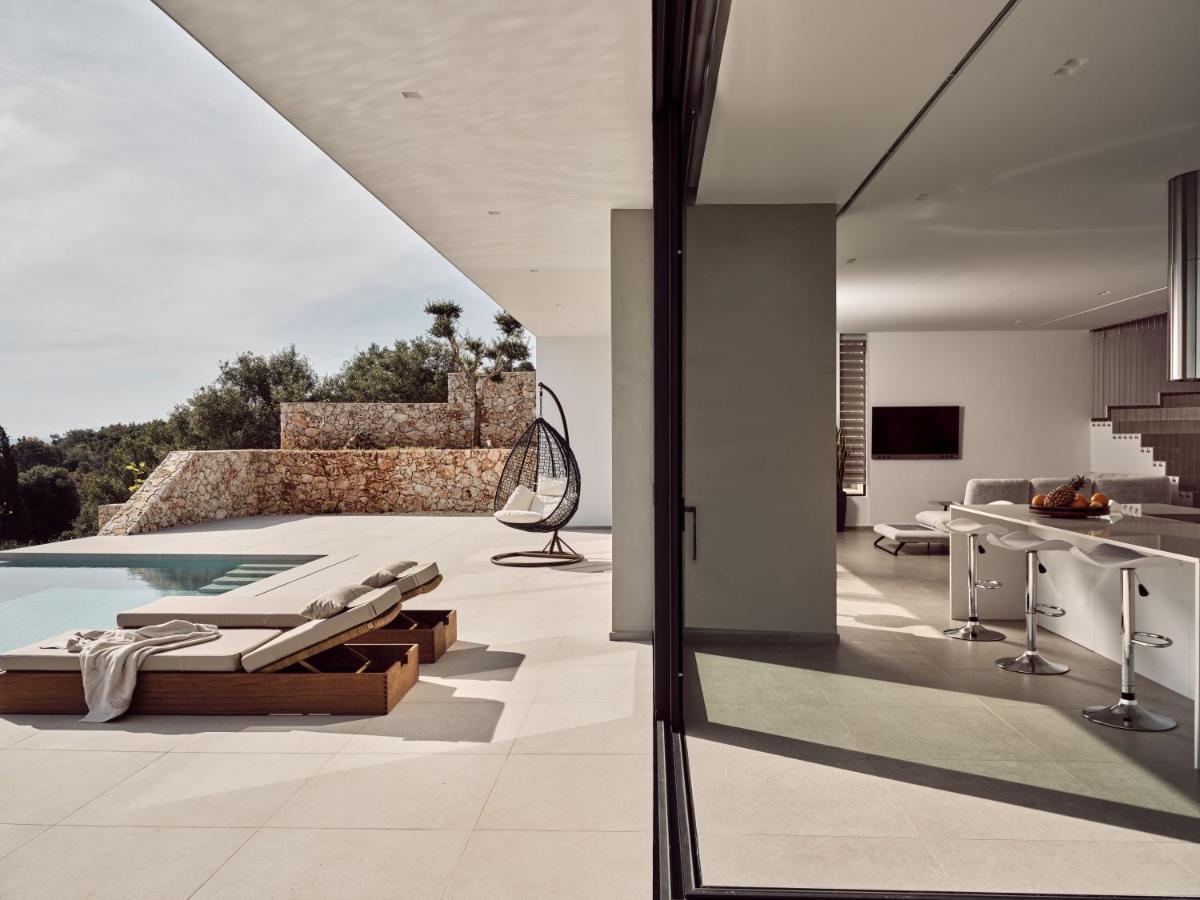 The Sall - Private Pool And Breathtaking Views, By Zantewize Villa